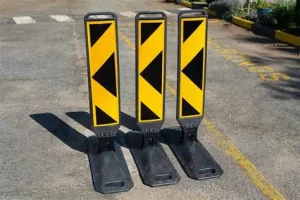 REBOUNDABLE DELINEATOR DOUBLE SIDED 16kg -16.5kg
